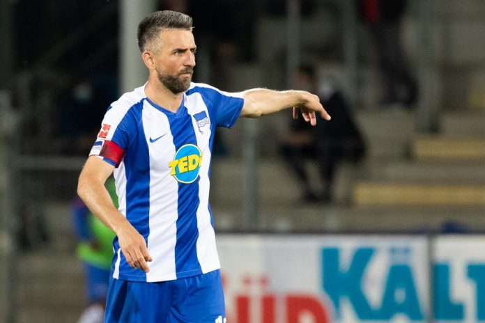 Bestatigt Schalke Neuzugang Ibisevic Spendet Sein Komplettes Gehalt 90plus Bestatigt Schalke Neuzugang Ibisevic Spendet Sein Komplettes Gehalt 90plus