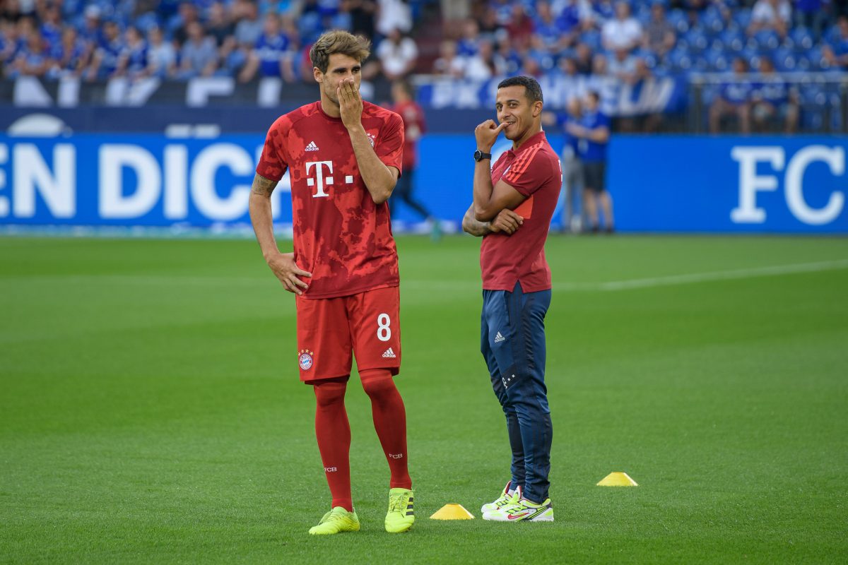 FC Bayern: Rummenigge bestätigt Wechselwunsch von Martinez – Thiago nach England?