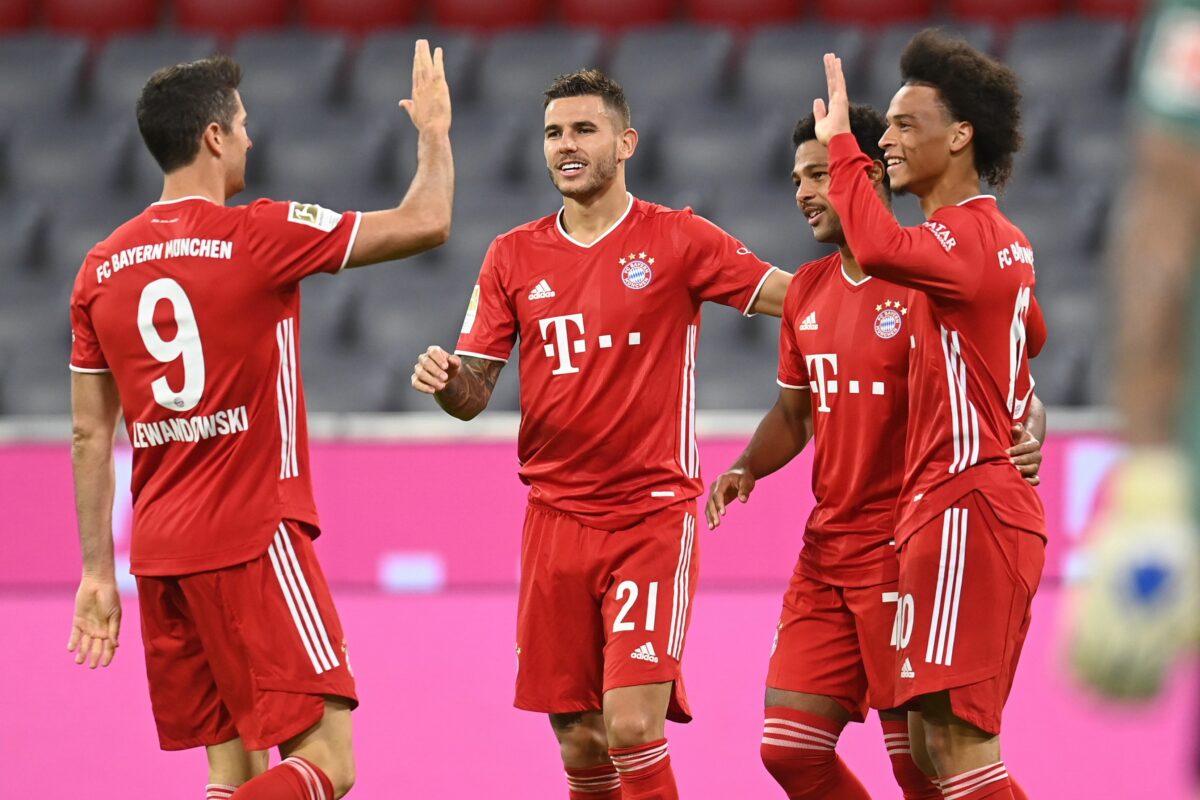 FC Bayern deklassiert Schalke 04 zum Auftakt der neuen Bundesliga-Saison!