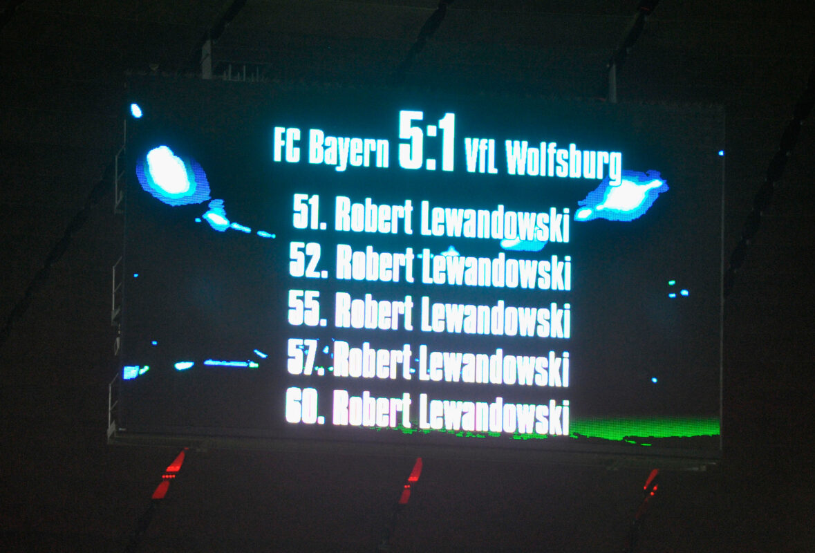 Weißt du noch? | Die neun magischen Minuten von Robert Lewandowski gegen Wolfsburg