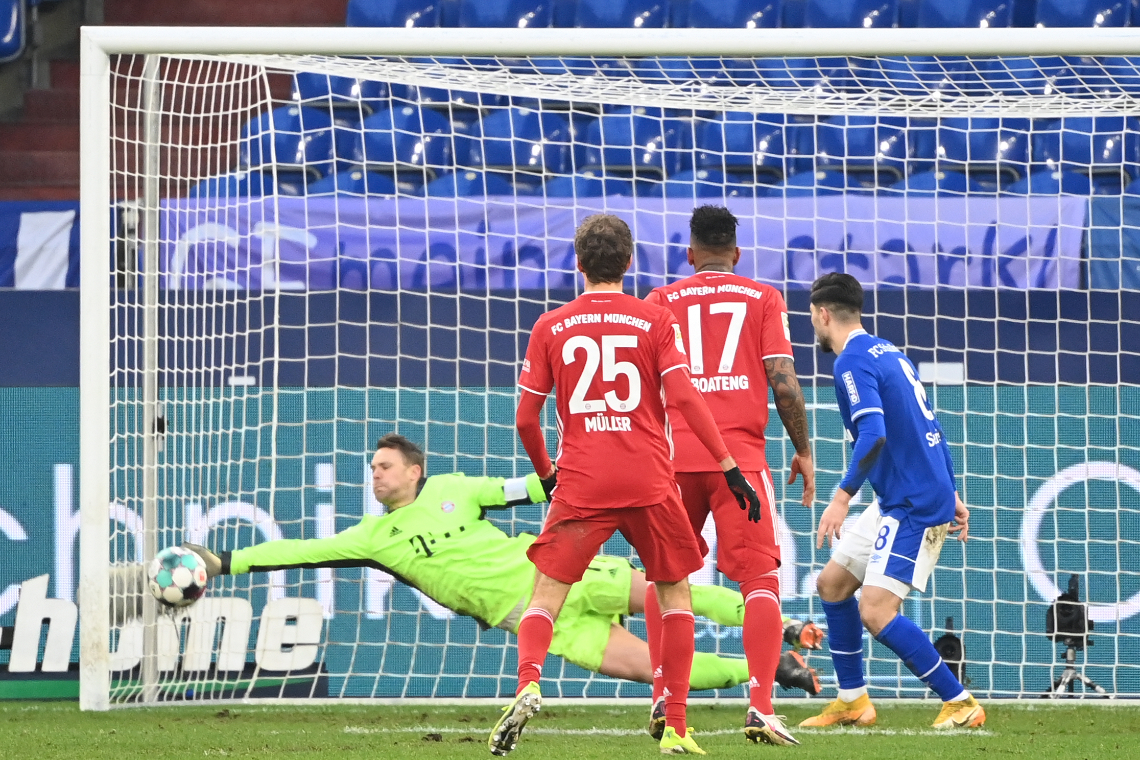 Bundesliga: Ungeahnte Torjäger, Hoffnung für Mainz und ein Neuer-Rekord