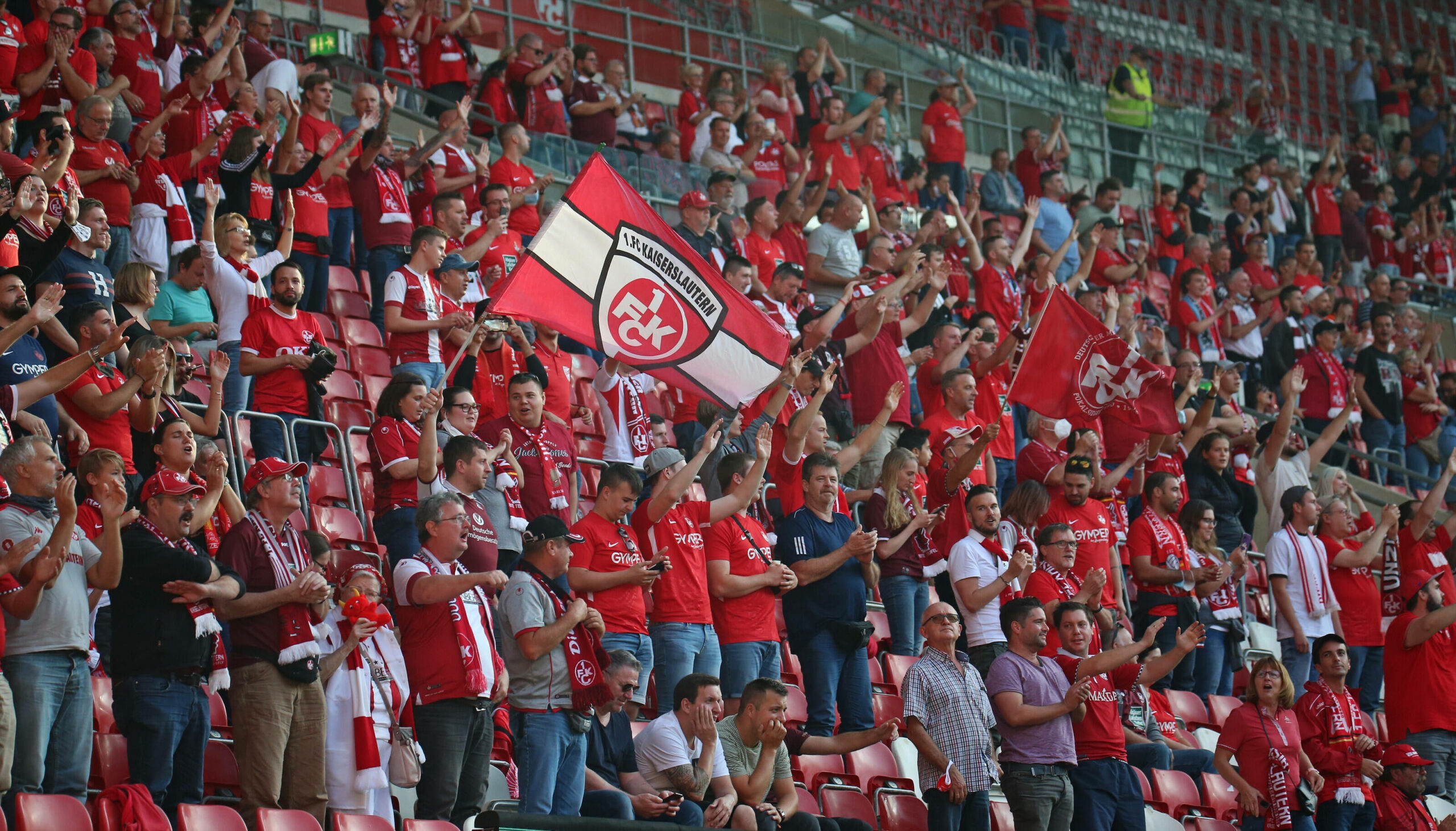 Nach Fan-Empfang: Kaiserslautern droht Bestrafung durch den DFB
