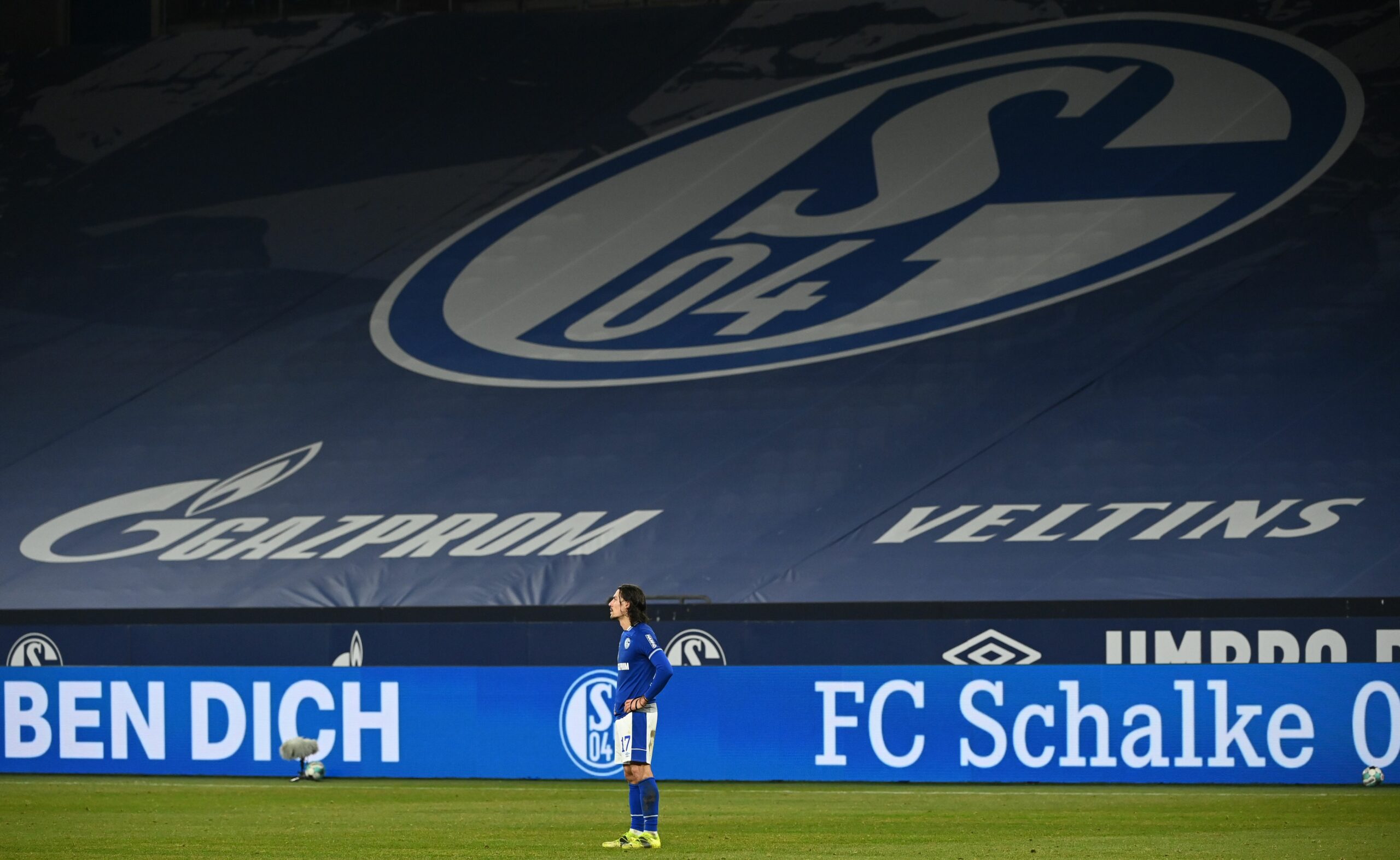 Schalke 04 bestätigt Entlassungen: Knäbel erhält sportliche Gesamtverantwortung