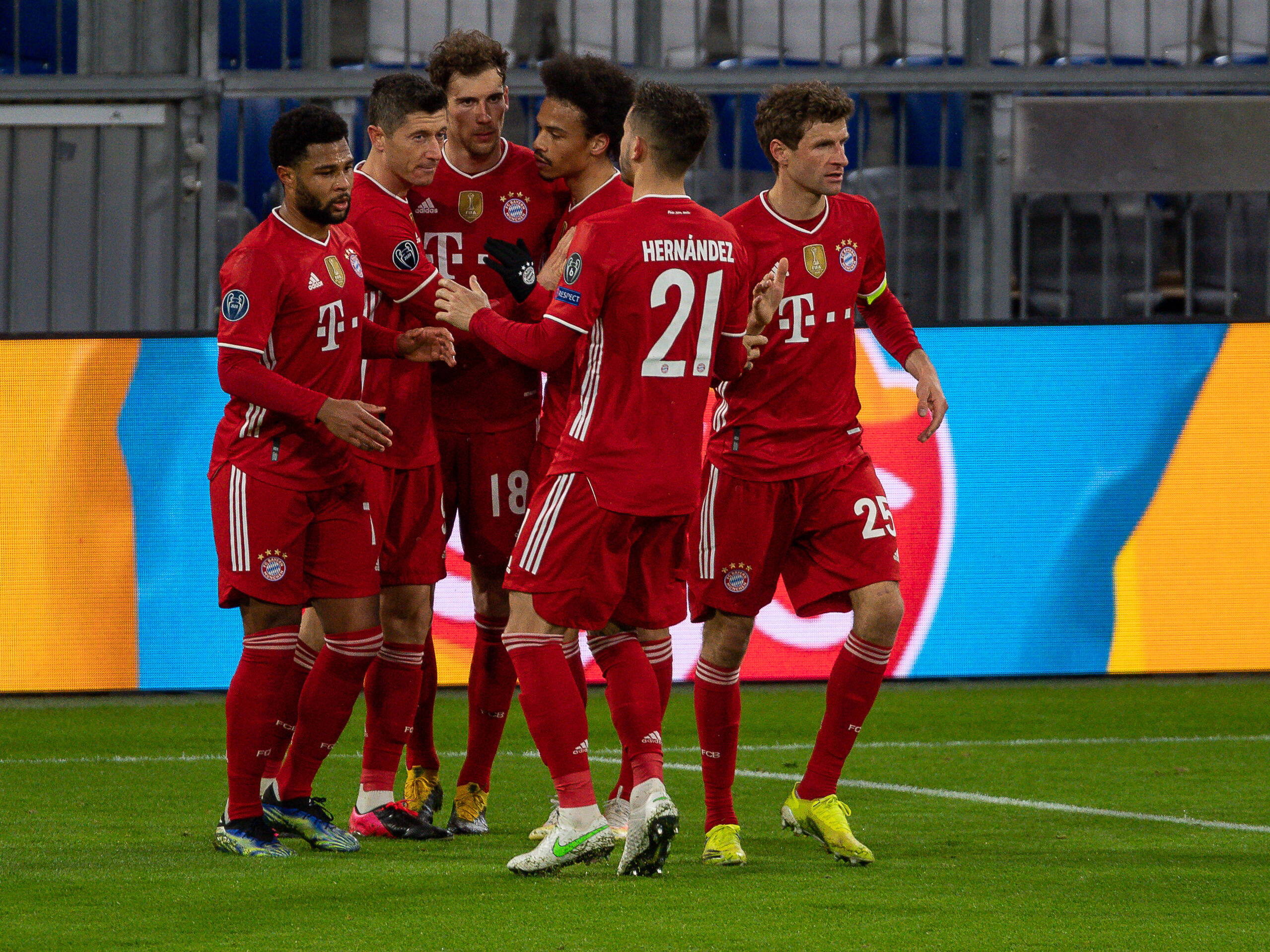 Viertelfinaleinzug – FC Bayern hat auch im Rückspiel keine Mühe mit Lazio