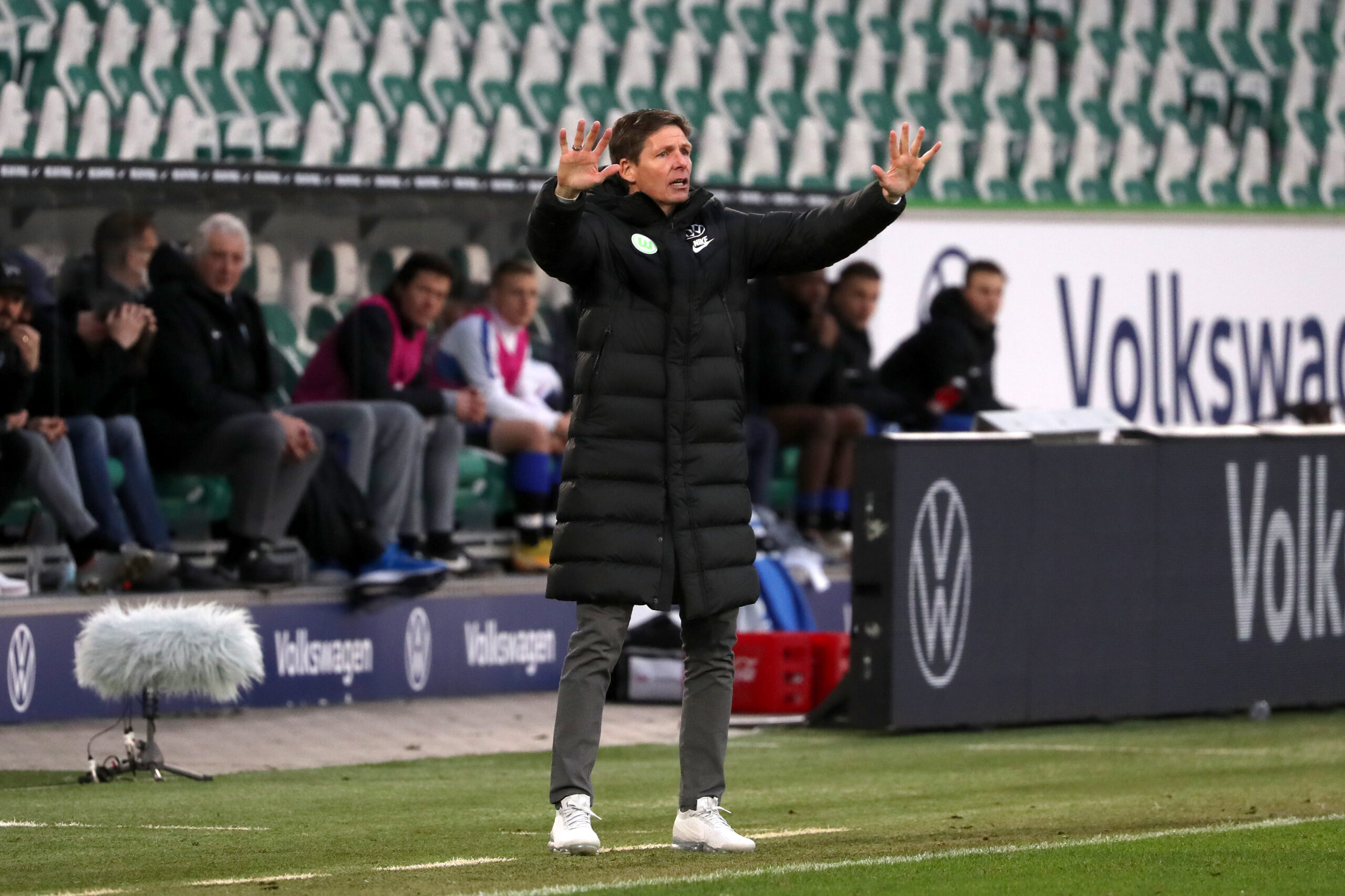 VfL Wolfsburg | Erfolgstrainer Glasner offenbar mit Ausstiegsklausel