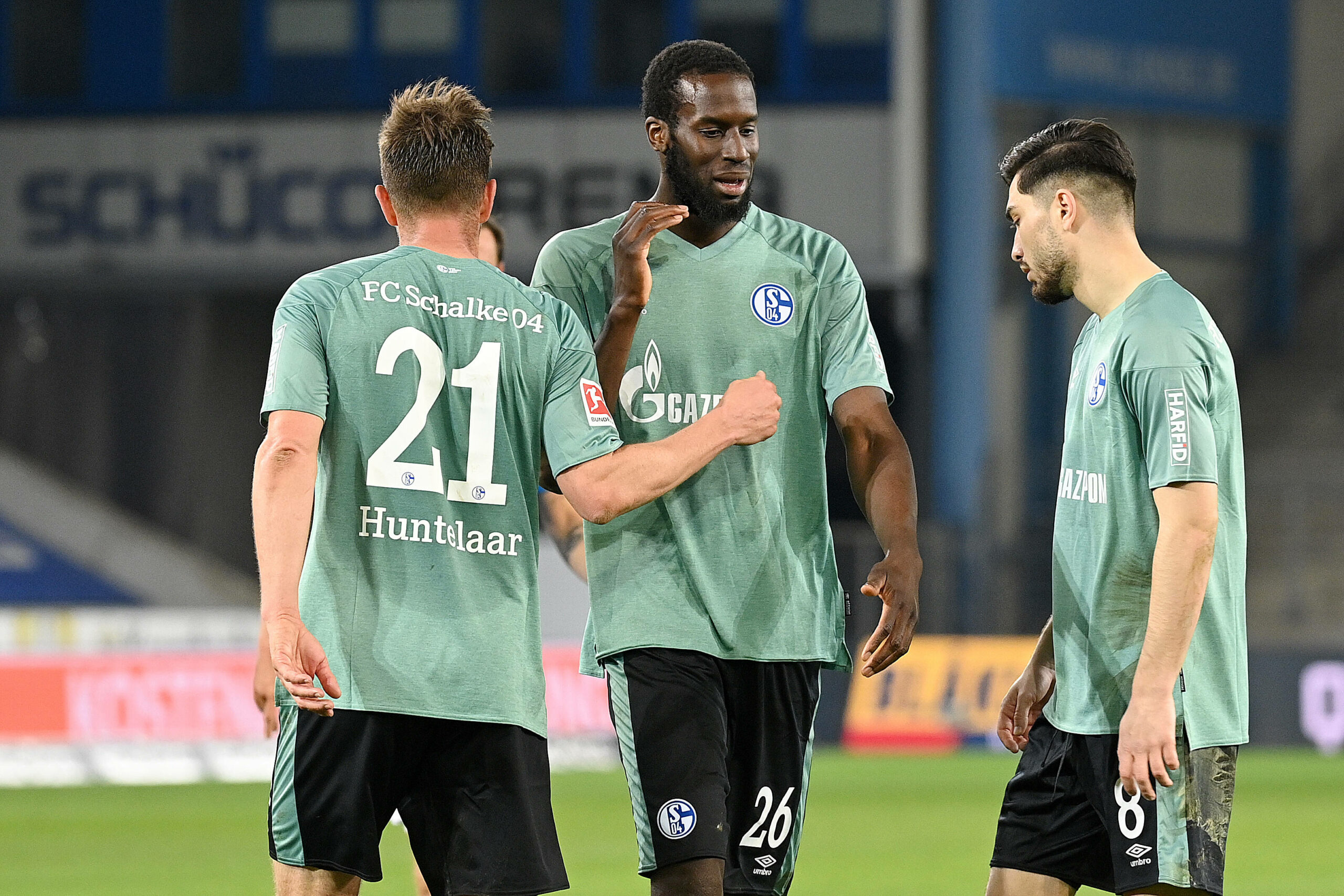 Schalke | Einsatzstreik nach Fan-Übergriffen?