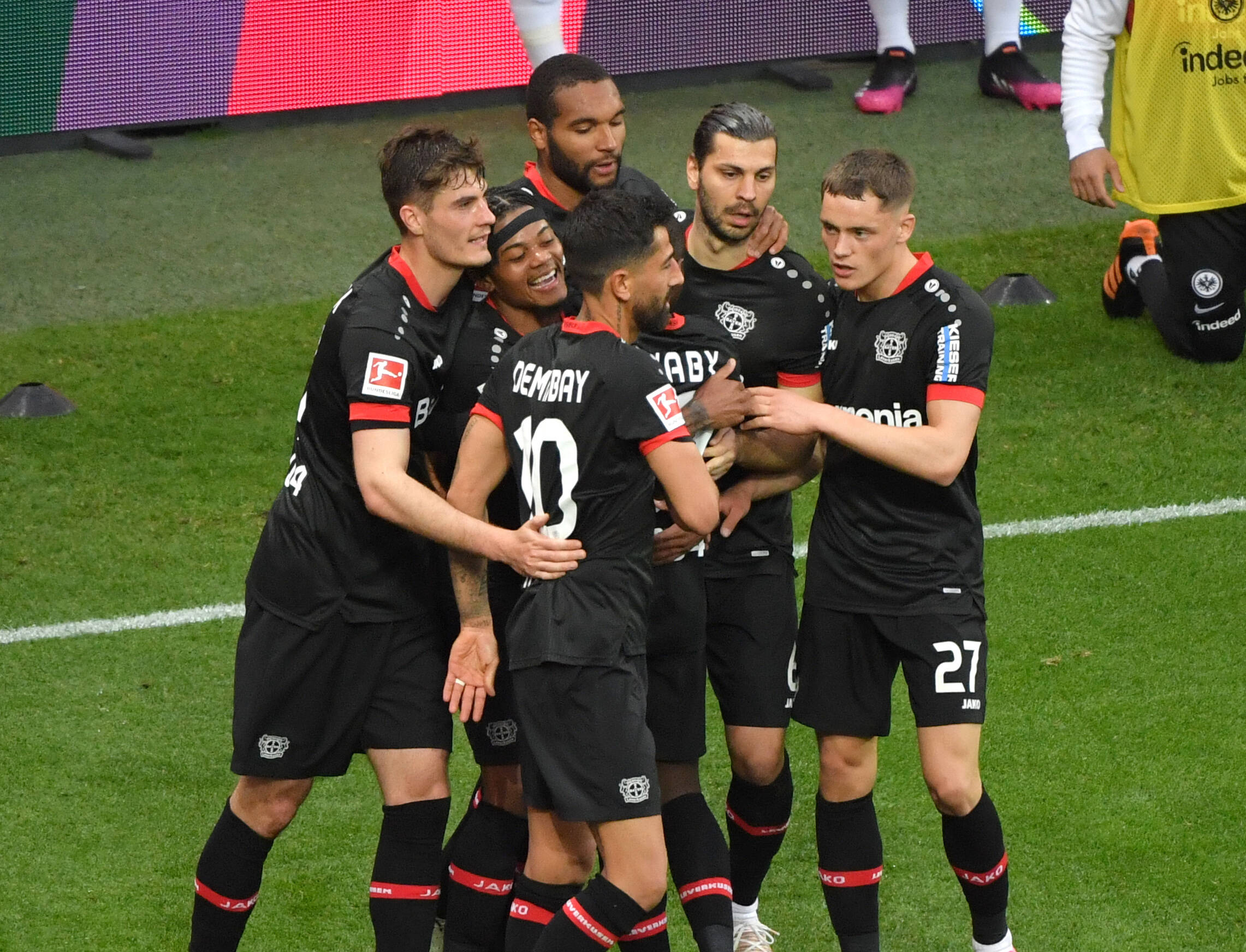 Bailey, Alario & Demirbay! Leverkusen schlägt Frankfurt verdient