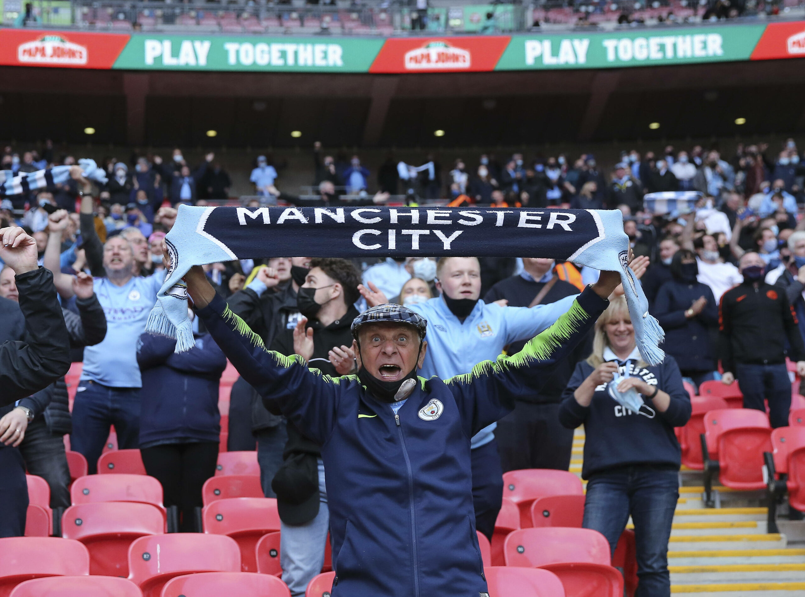 Laporte köpft Manchester City zum Carabao-Cup-Titel gegen Tottenham