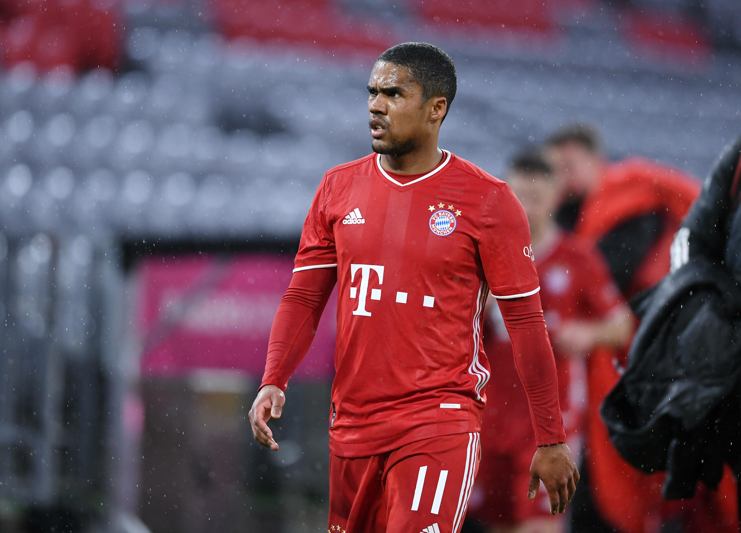 FC Bayern | Saisonaus für Douglas Costa – Boateng bricht Training ab