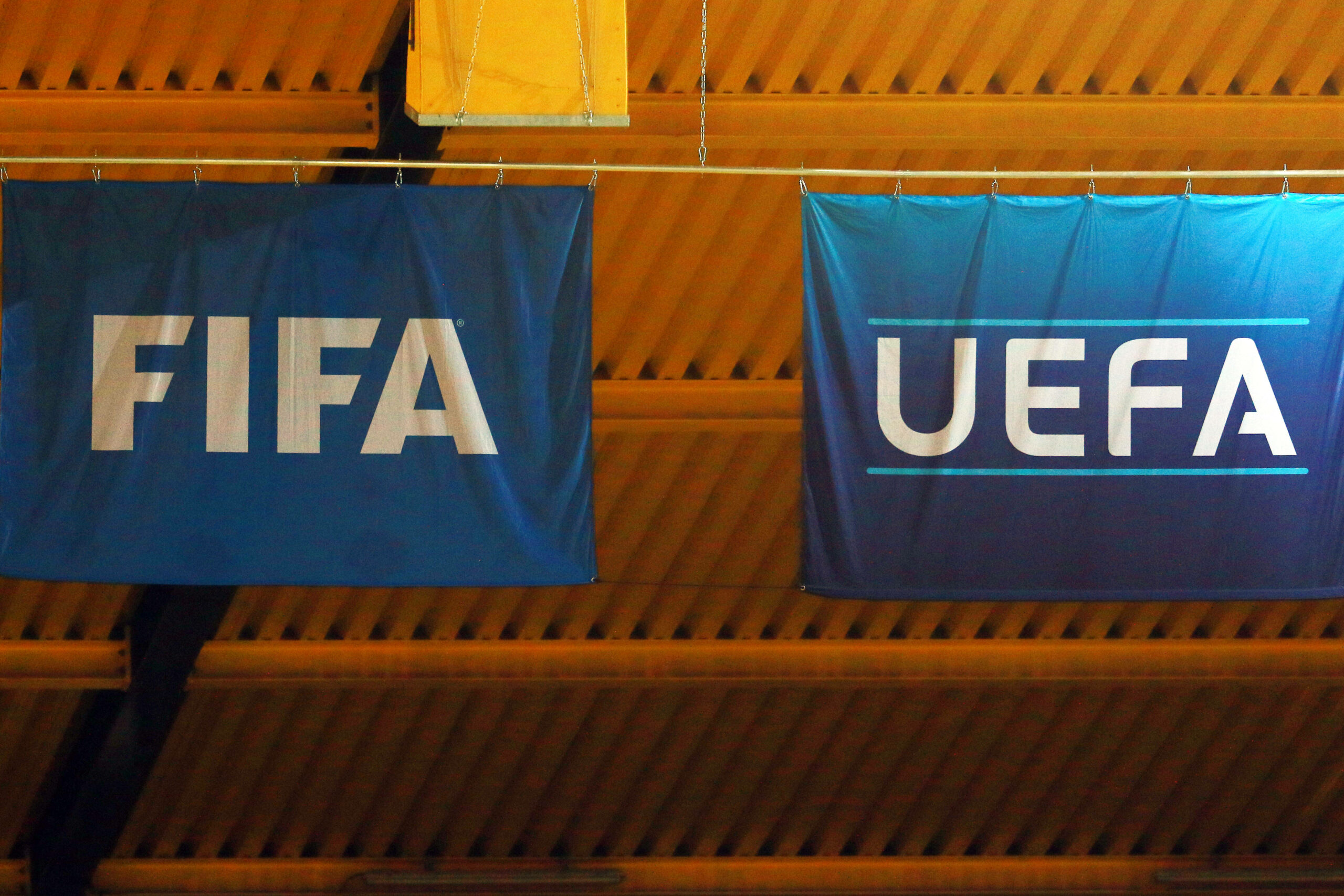 UEFA | Europäischer Gerichtshof beschäftigt sich mit Super League