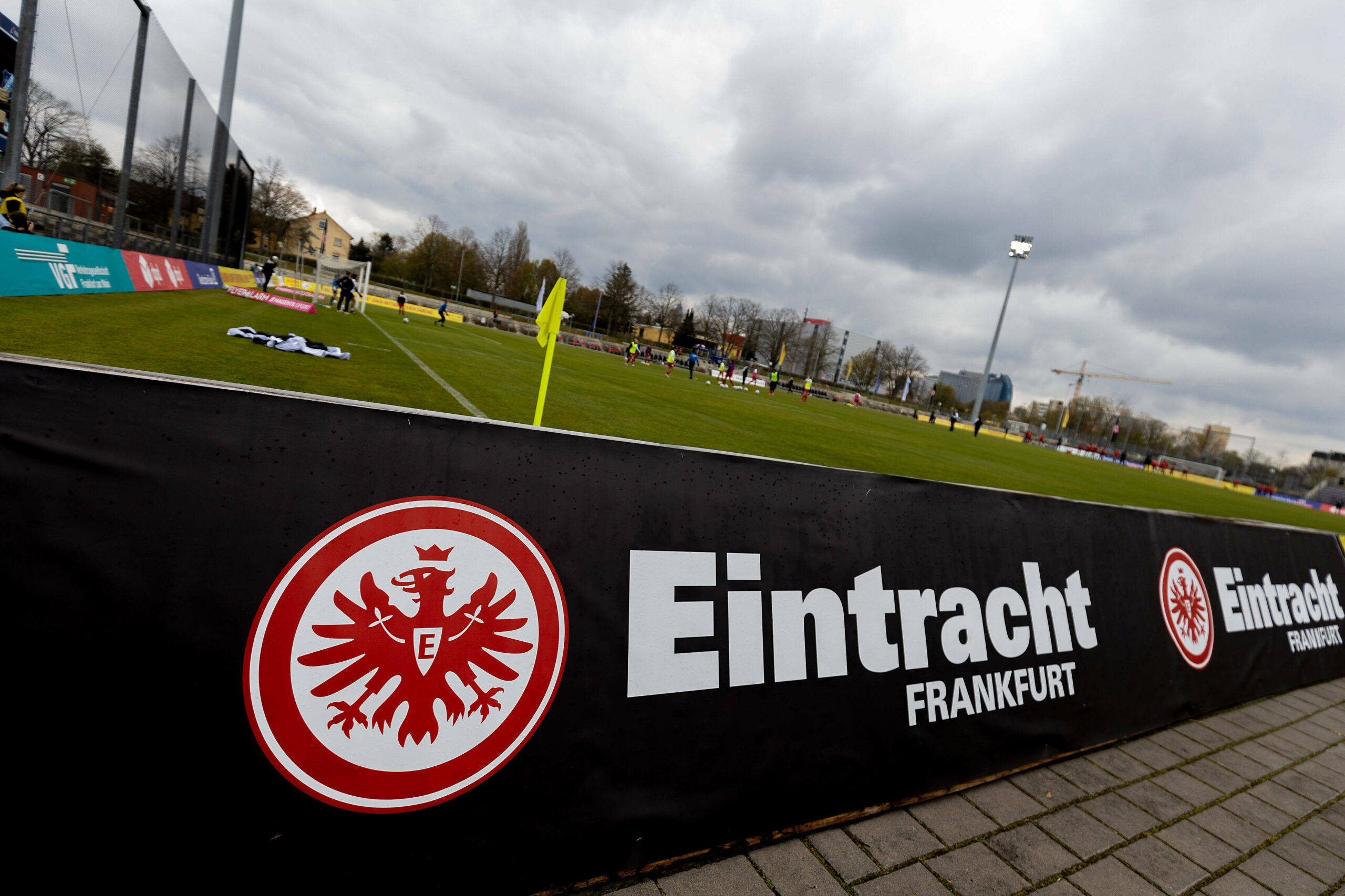 Eintracht Frankfurt verpflichtet Offensivtalent Fabio Blanco vom FC Valencia