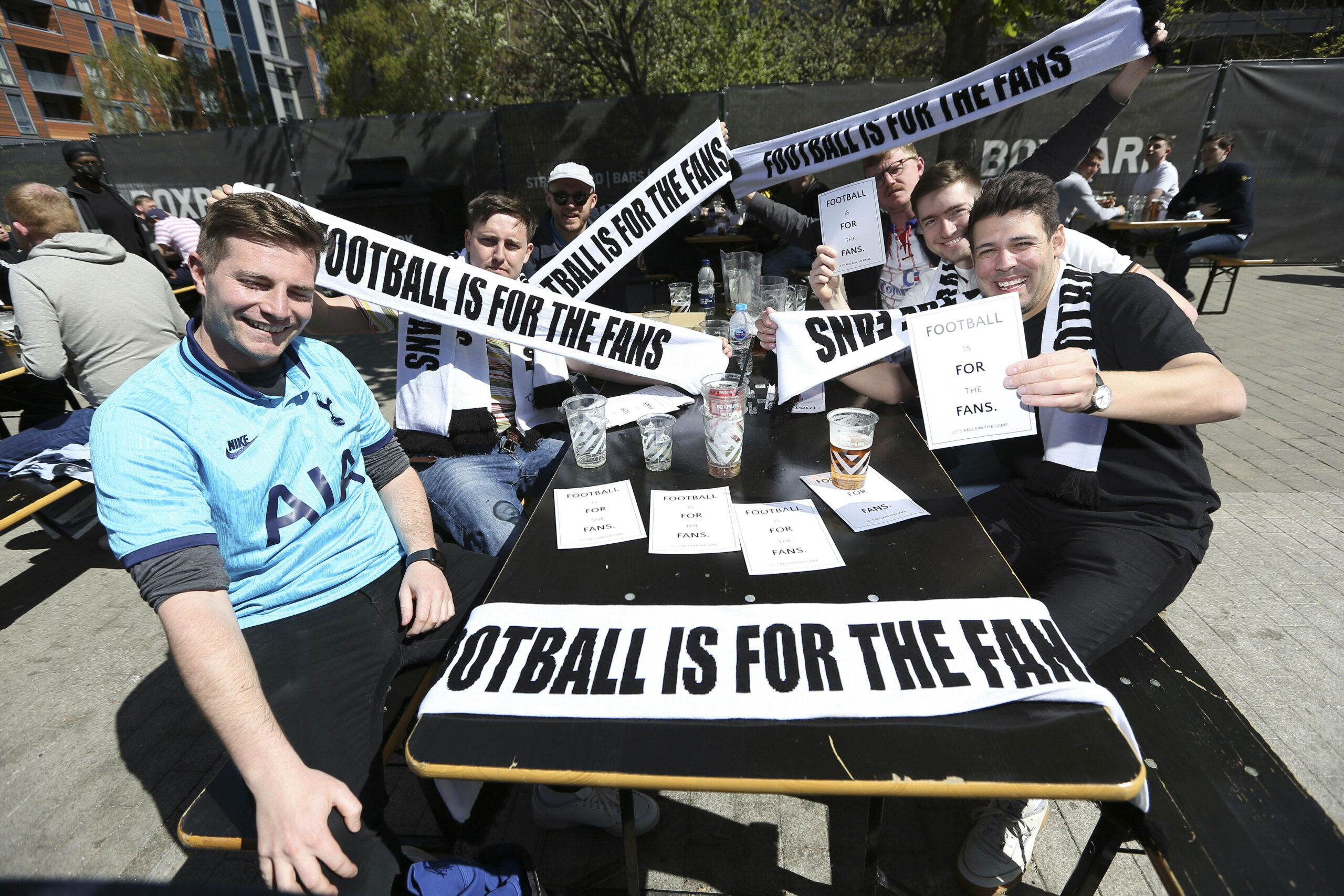 Tottenham | Fans lehnen Treffen mit Vereinsführung ab und fordern Rücktritt