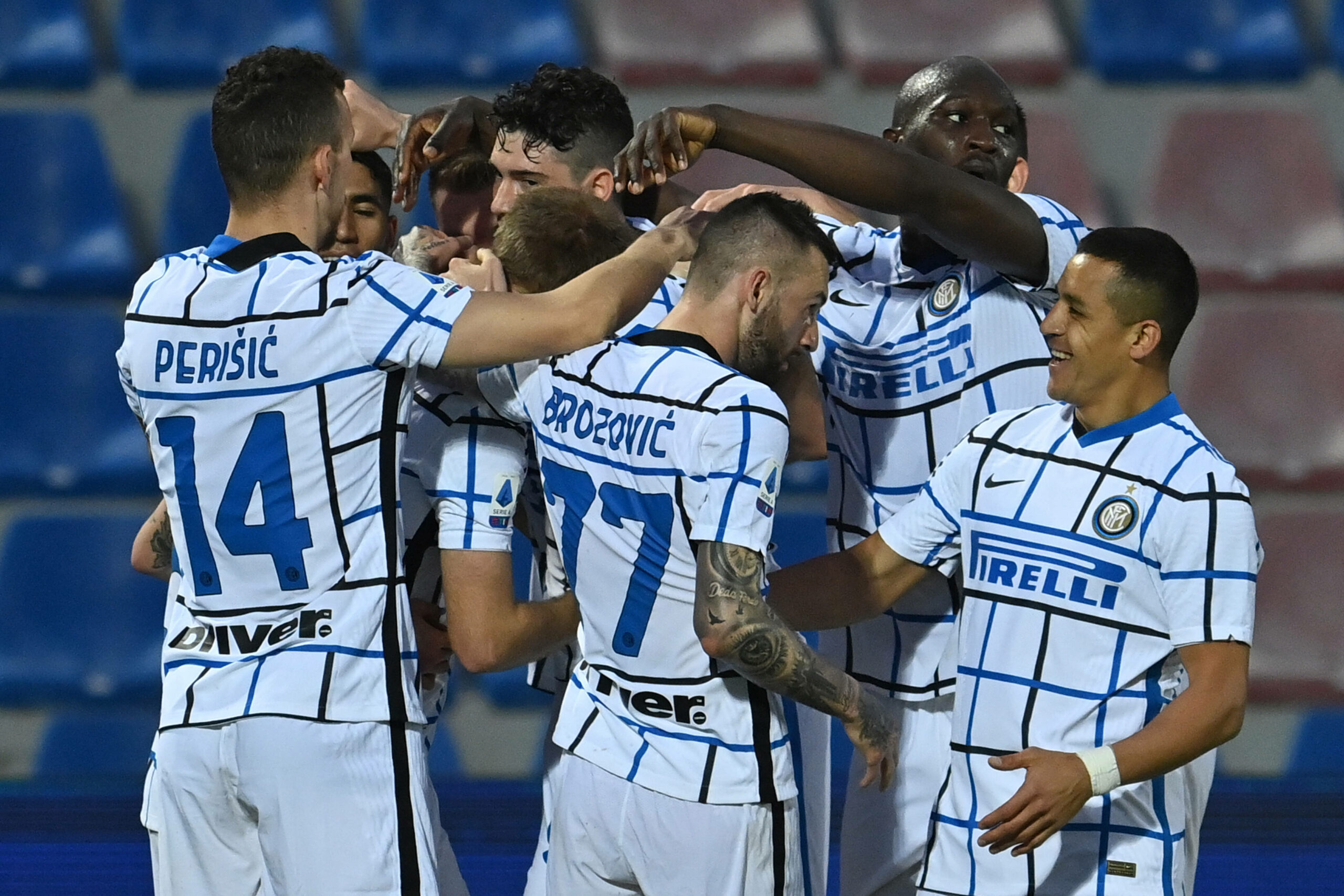 Meister auf dem Sofa: Inter gewinnt den Scudetto dank Atalanta-Patzer!