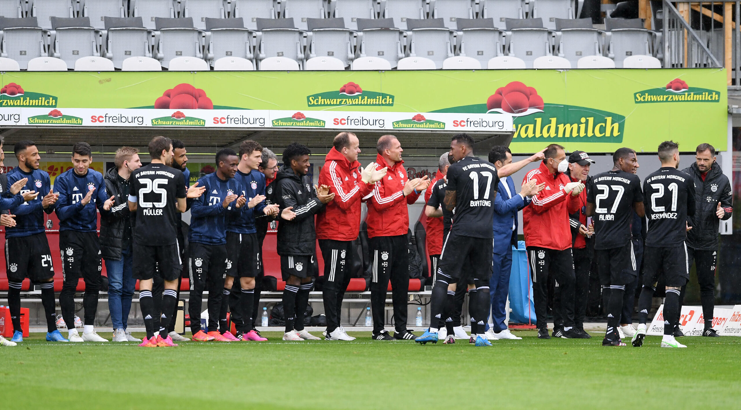 Bundesliga: Lewandowski historisch, Retter in der Not und beflügelter BVB