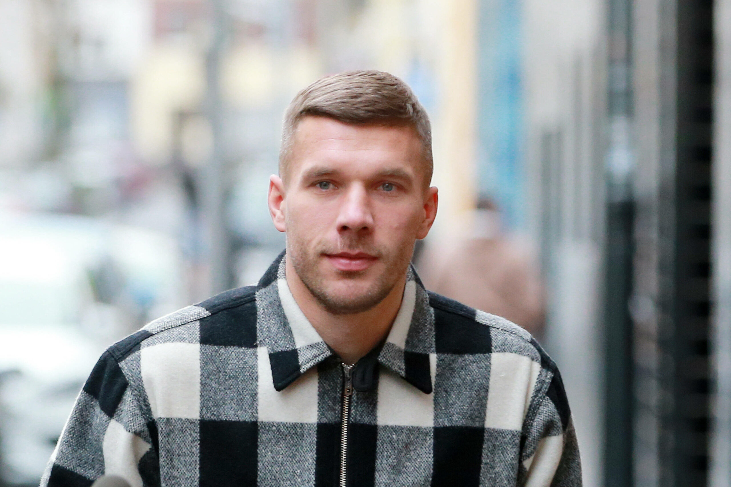 Podolski kritisiert Vereinsführung des 1.FC Köln