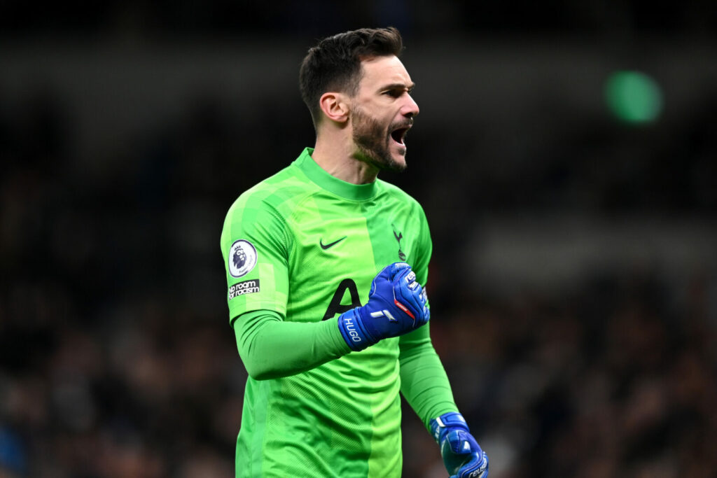 Hugo Lloris bejubelt ein Tor der Tottenham Hotspurs