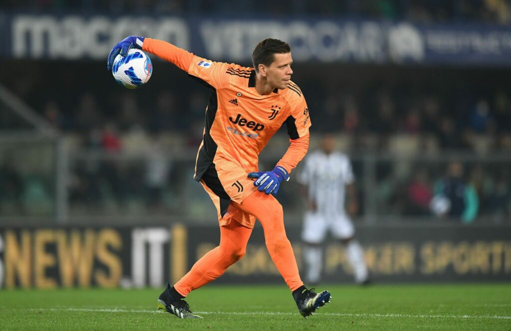 Juventus-Torhüter Wojciech Szczesny bei einem Abwurf