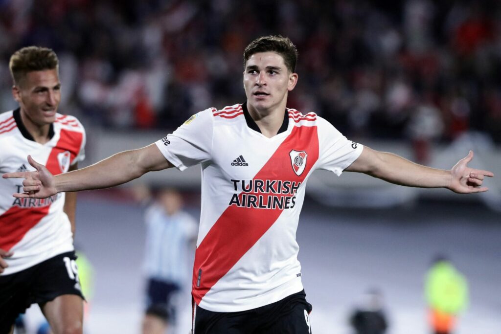 Manchester City Julian Alvarez