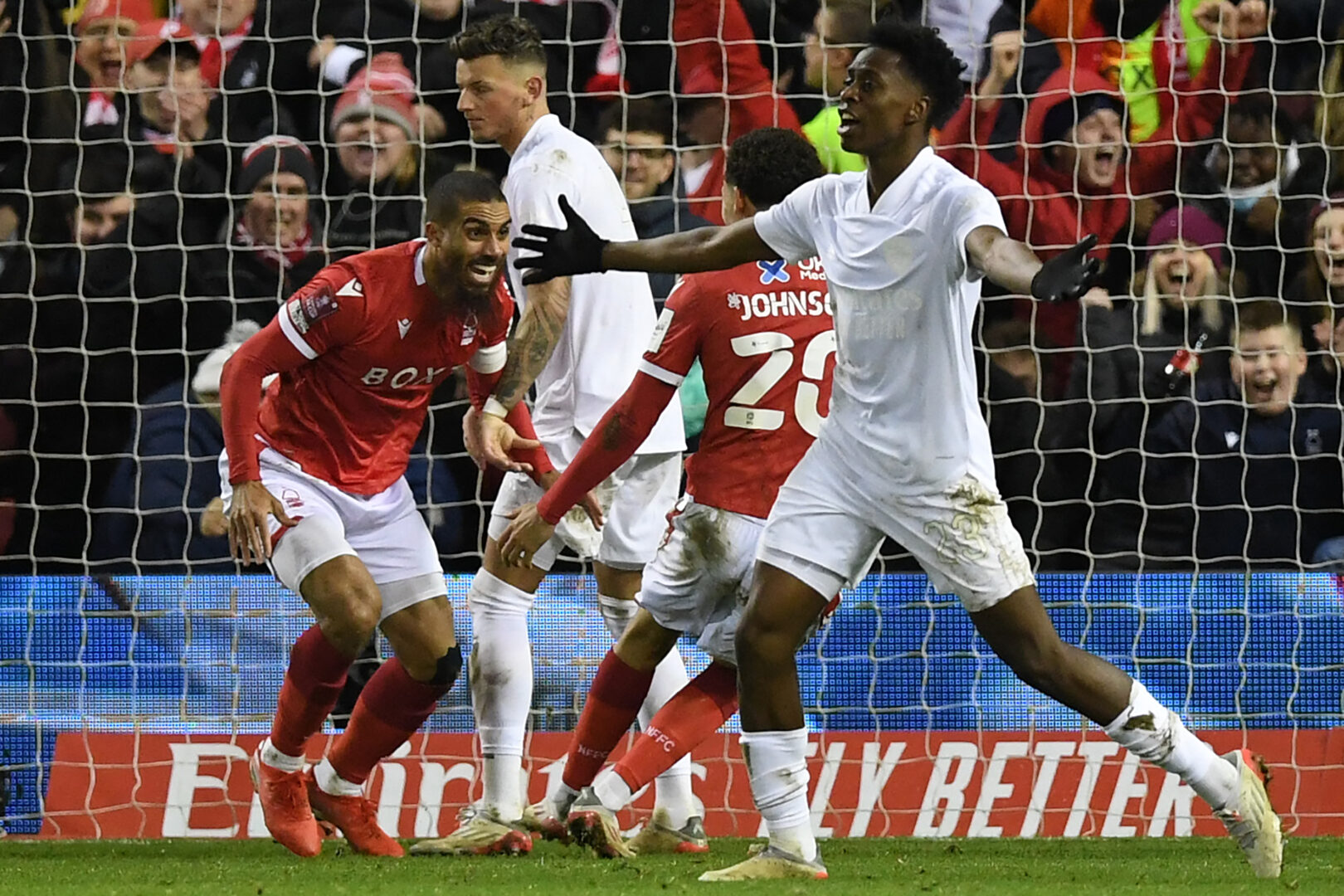 FA-Cup: Nottingham Forest rang den FC Arsenal nieder.