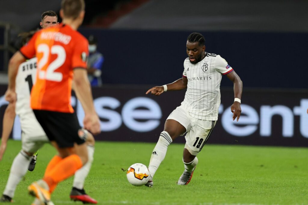Die SpVgg Greuther Fürth verpflichtete Afimico Pululu vom FC Basel.