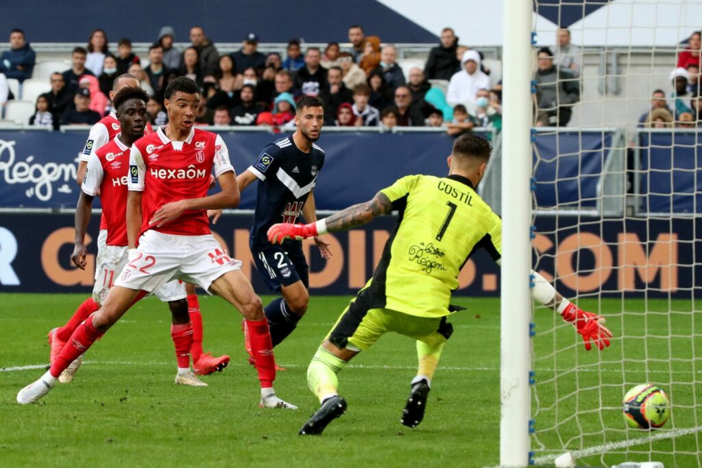 Hugo Ekitike wird nicht zu Newcastle United wechseln.