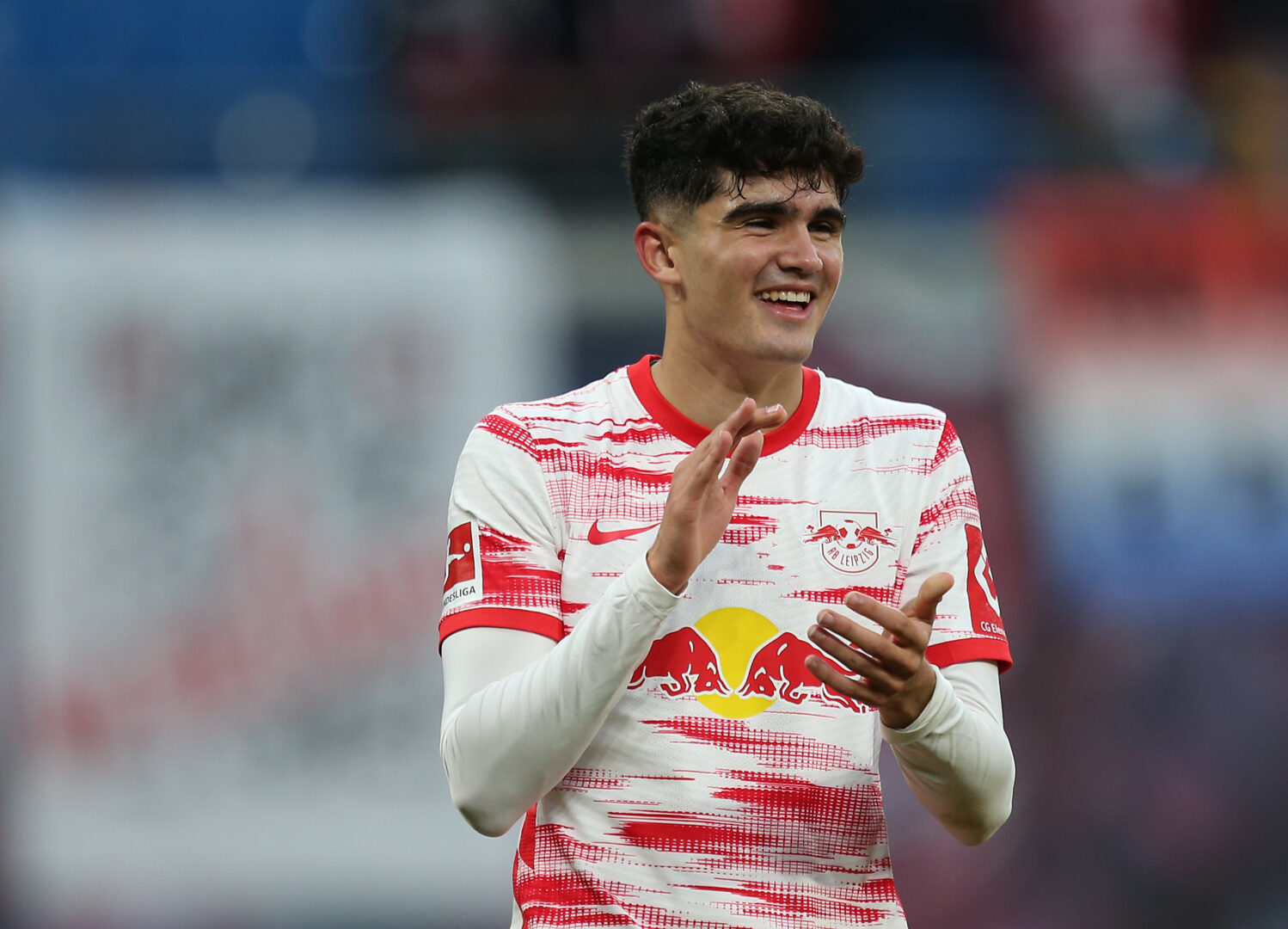 RB Leipzig mit Debütant Novoa gegen Wolfsburg: Die Aufstellungen