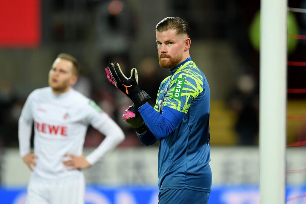 Timo Horn stand vorübergehend wieder im Tor des 1. FC Köln.