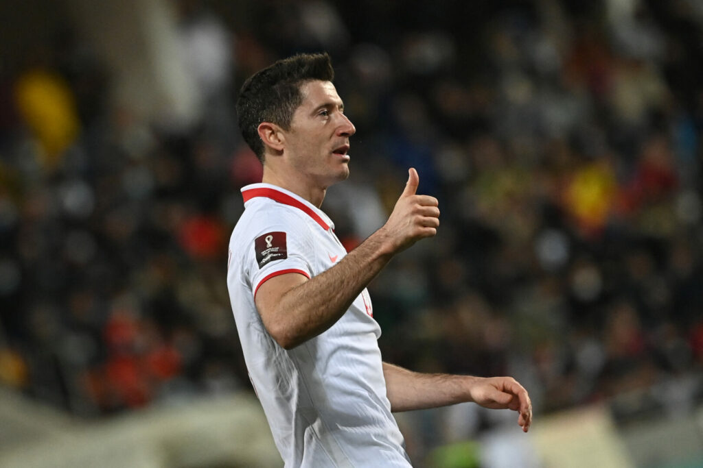 Robert Lewandowski (Polen) unterstützt Entscheidung