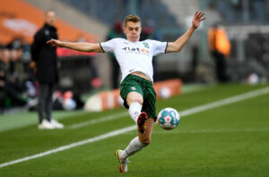 Matthias Ginter steht auf dem Zettel der AS Roma.