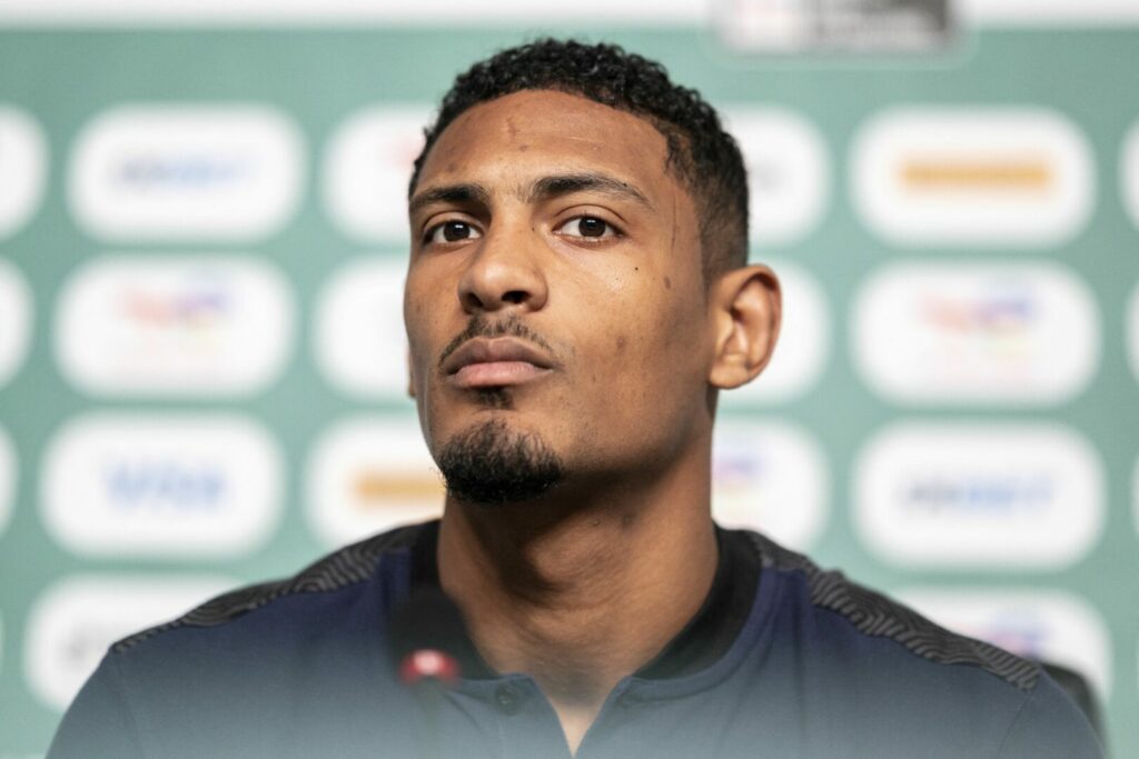 BVB: Sebastian Haller befindet sich auf dem Weg der Besserung.