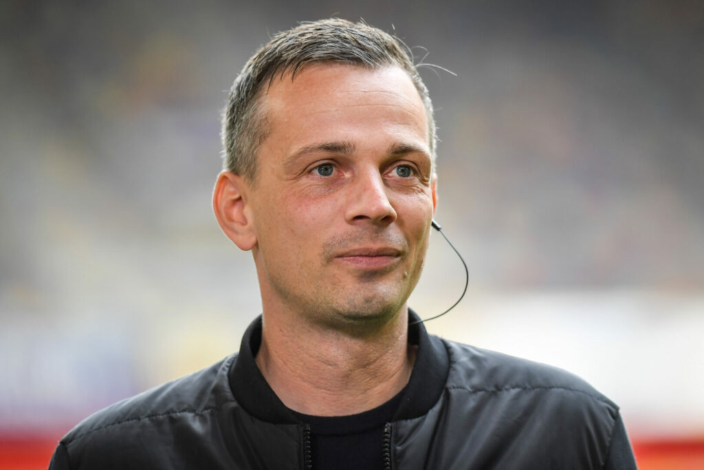 Christian Preußer muss Fortuna Düsseldorf verlassen und wird durch Daniel Thioune ersetzt.