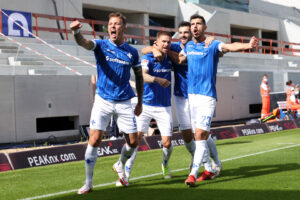 Darmstadt 98 gewann in letzter Sekunde bei Dynamo Dresden.