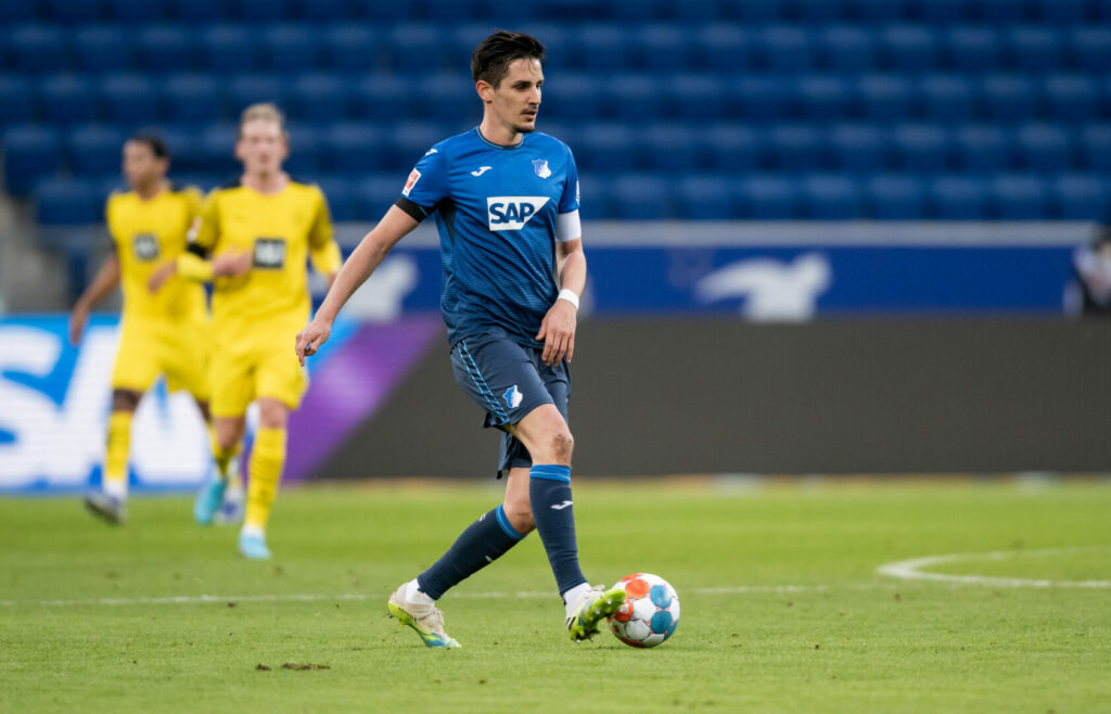 Benjamin Hübner bleibt der TSG Hoffenheim treu.