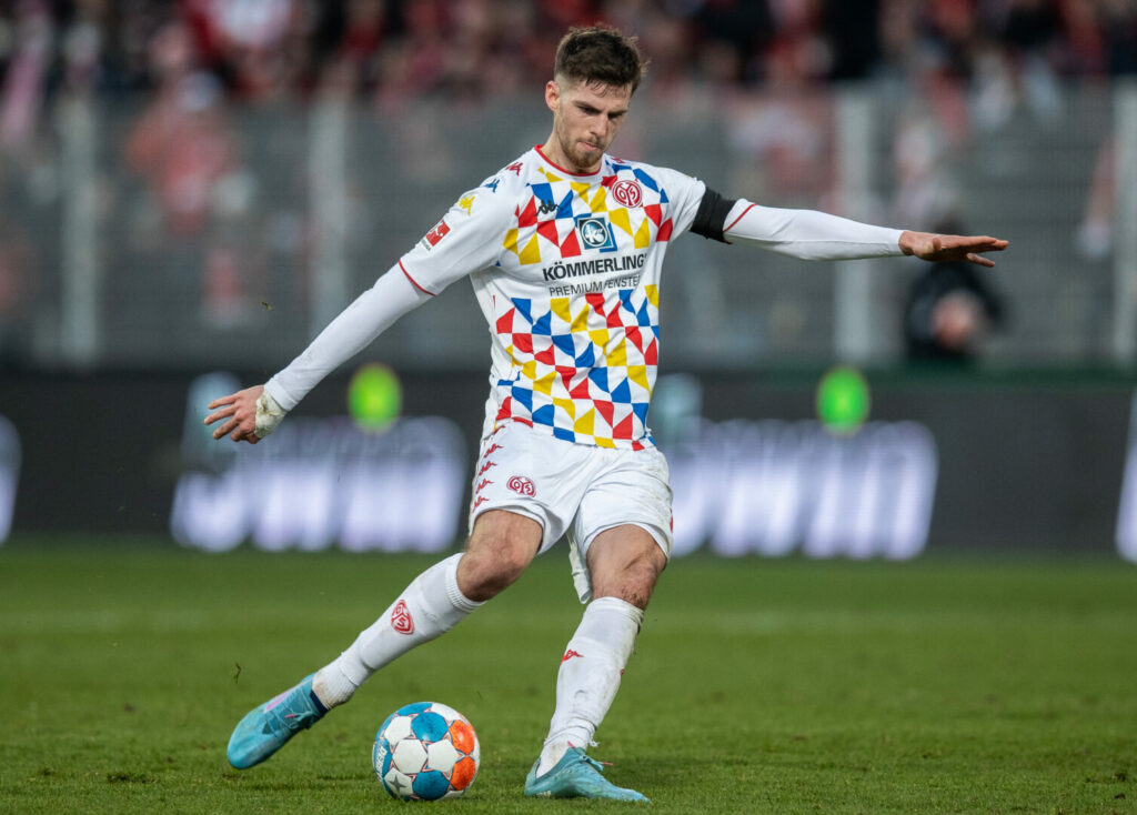 Anton Stach wird künftig auch das Trikot der deutschen Nationalmannschaft tragen.