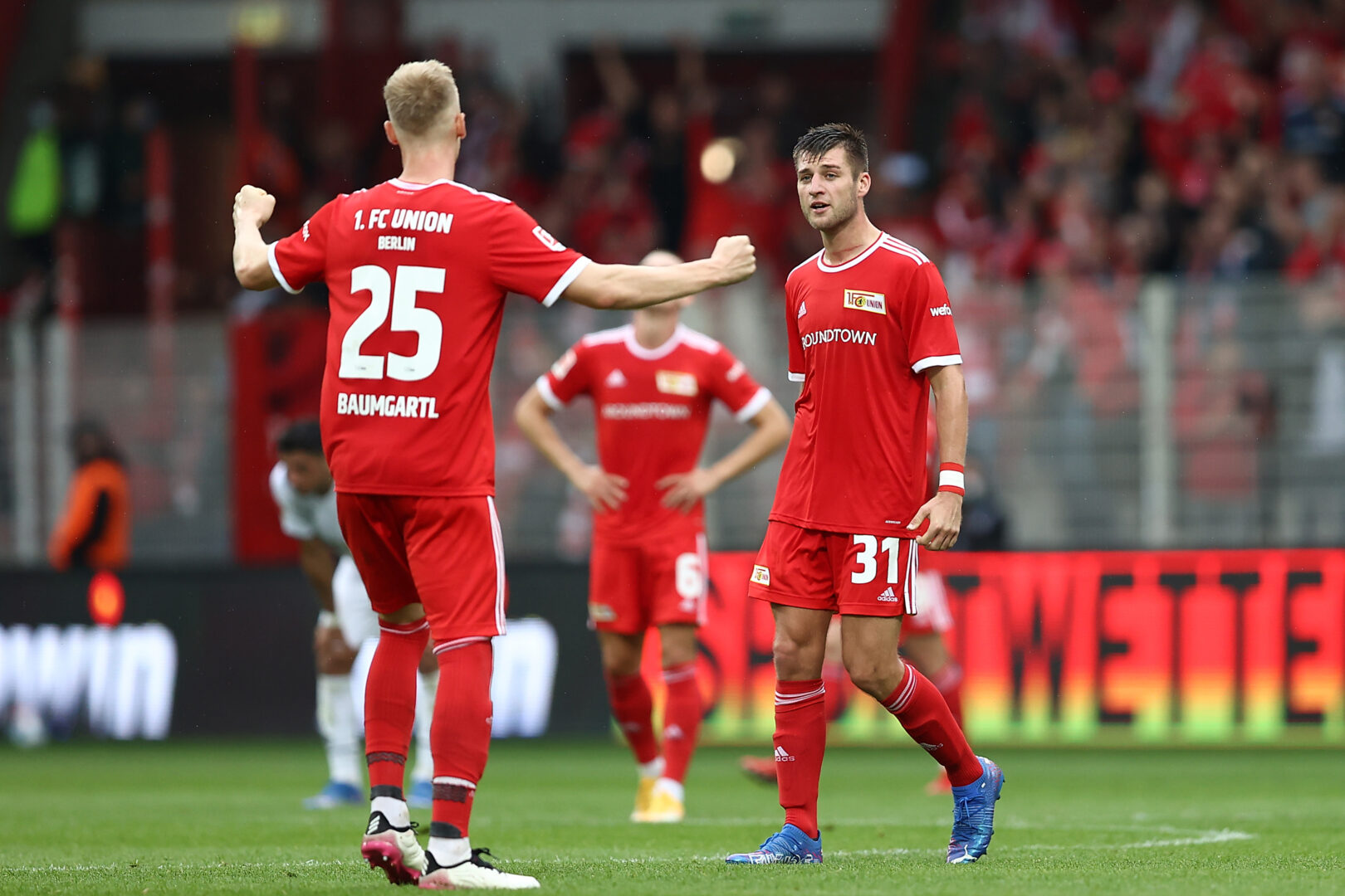 Timo Baumgartl und Robin Knochen besetzen bei Union Berlin die Innenverteidigung.