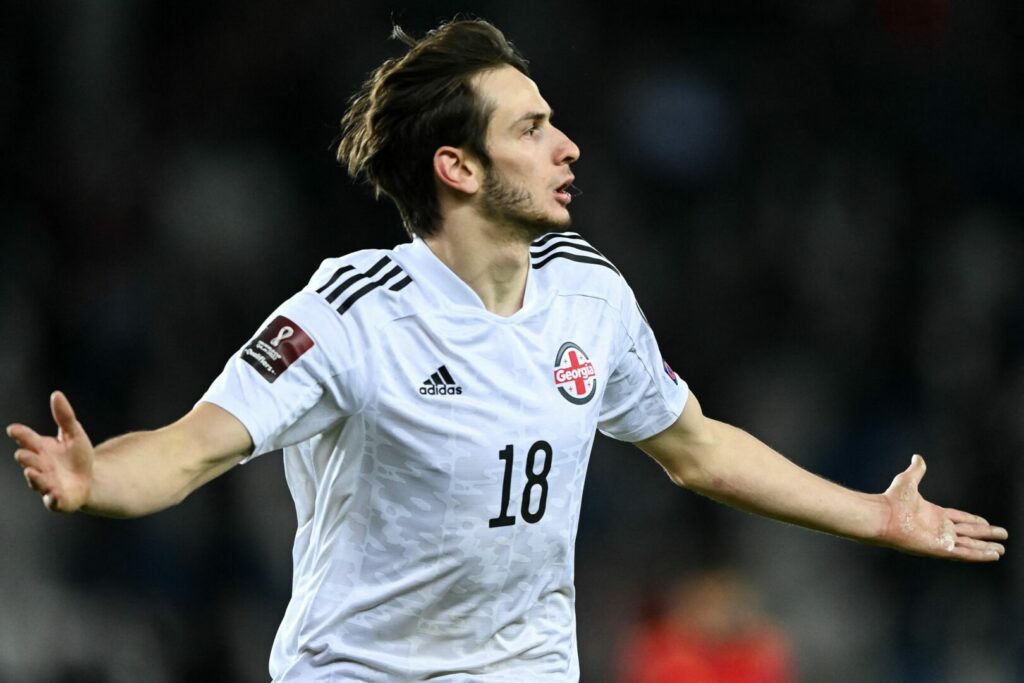 Kvaratskhelia (Georgien) hat Interesse von Napoli geweckt