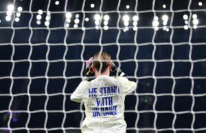 Die Ukraine erfährt Solidarität von zahllosen Sportlern.