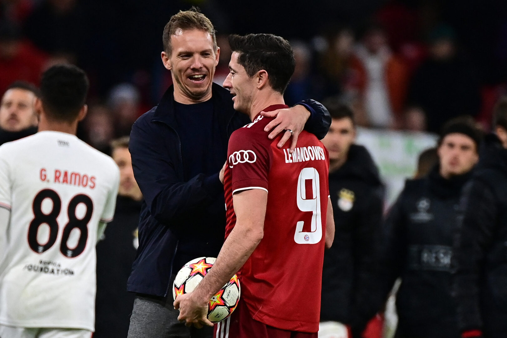 FC Bayern: Nagelsmann plädiert für Lewandowski-Verbleib
