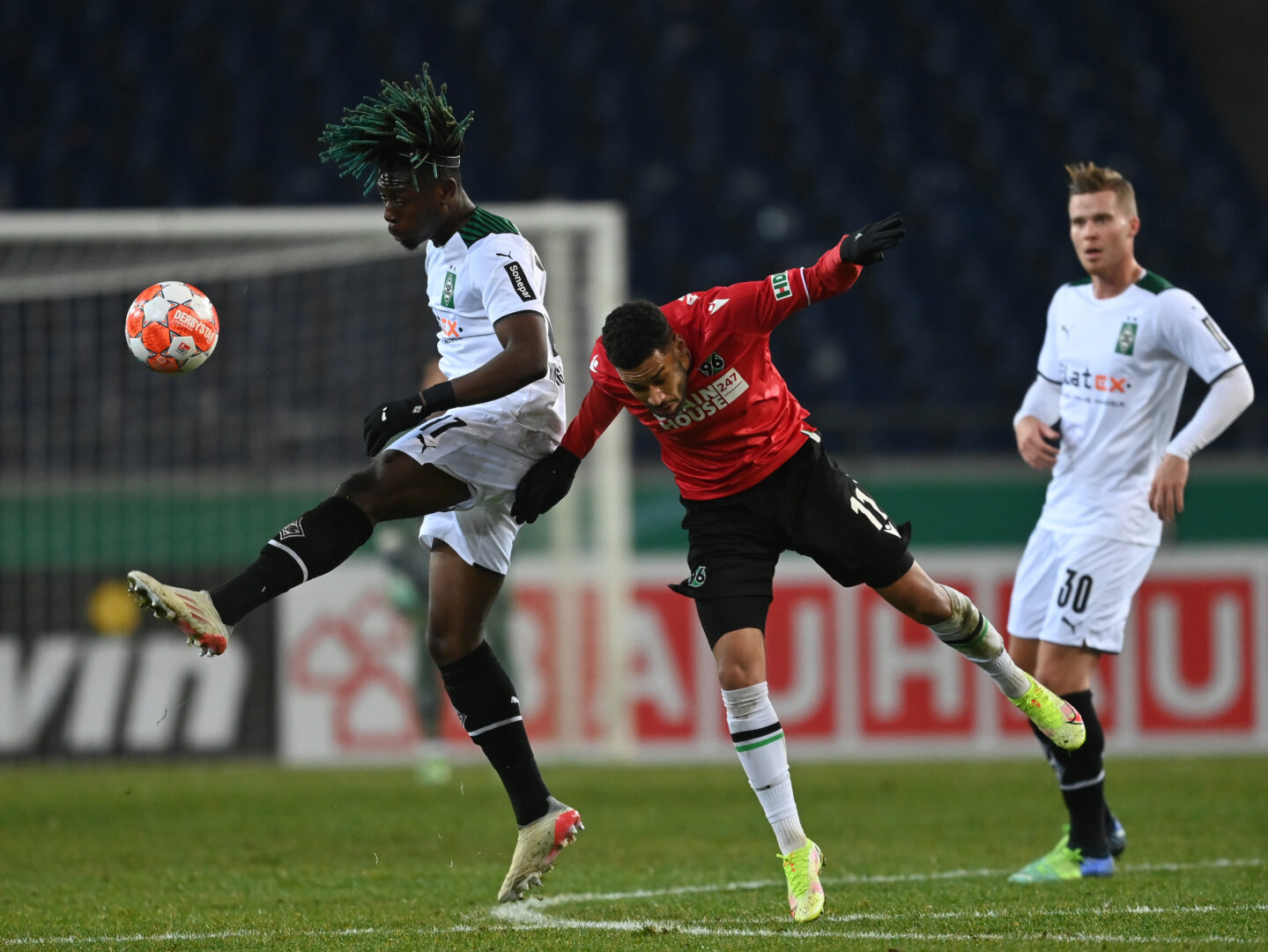 Linton Maina könnte bei Gladbach unterkommen.