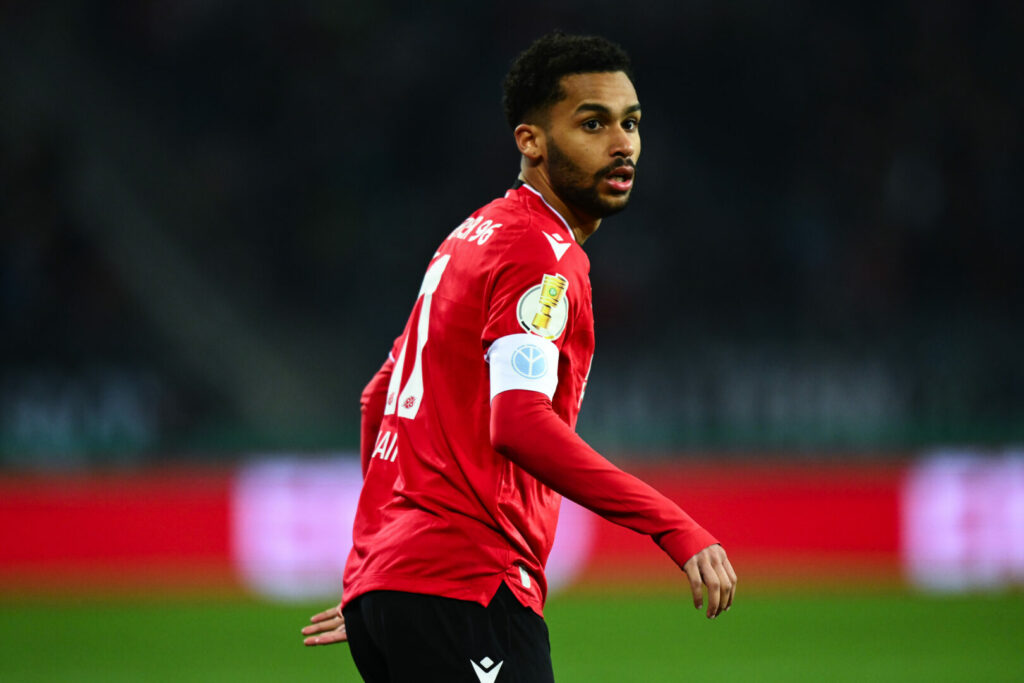 Linton Maina wird Hannover 96 in Richtung Bundesliga verlassen.