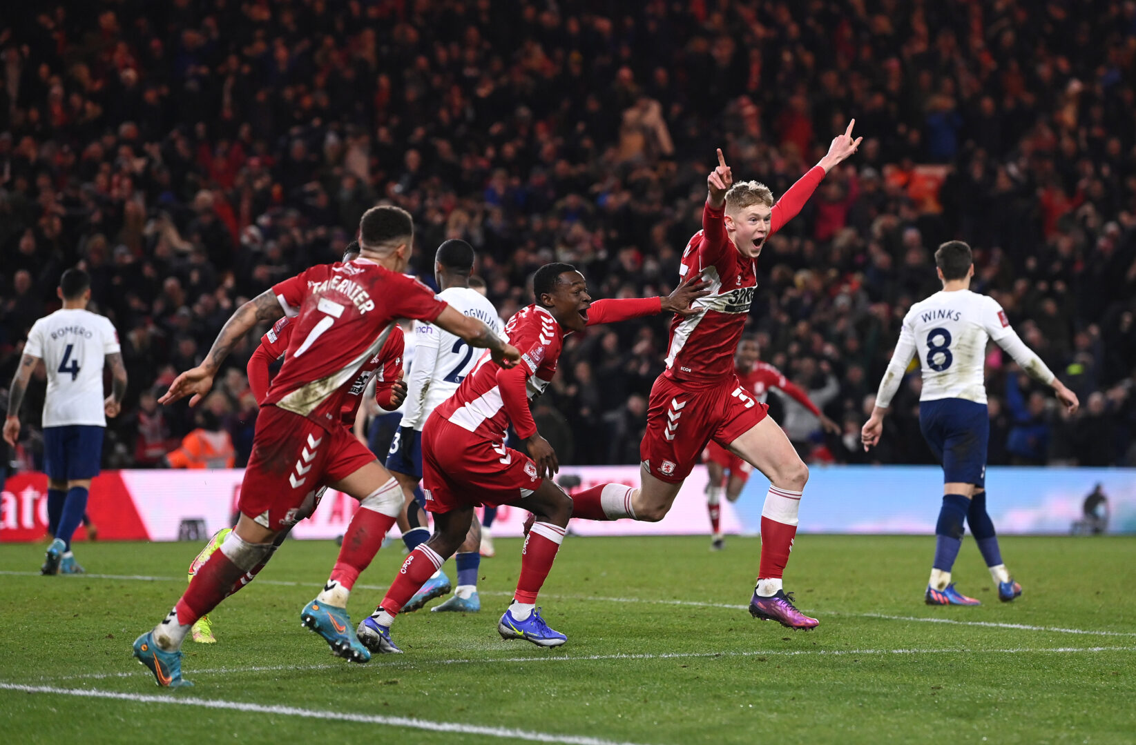 FA-Cup: ManCity am Ende souverän, Middlesbrough wirft auch Tottenham raus!