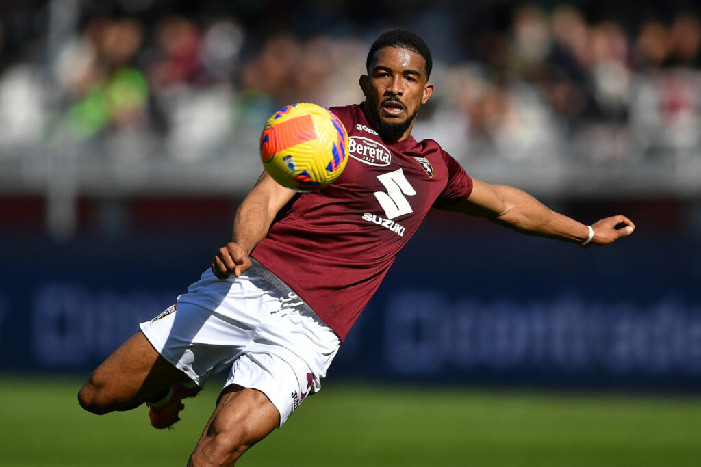 Gleison Bremer im Trikot des Torino FC