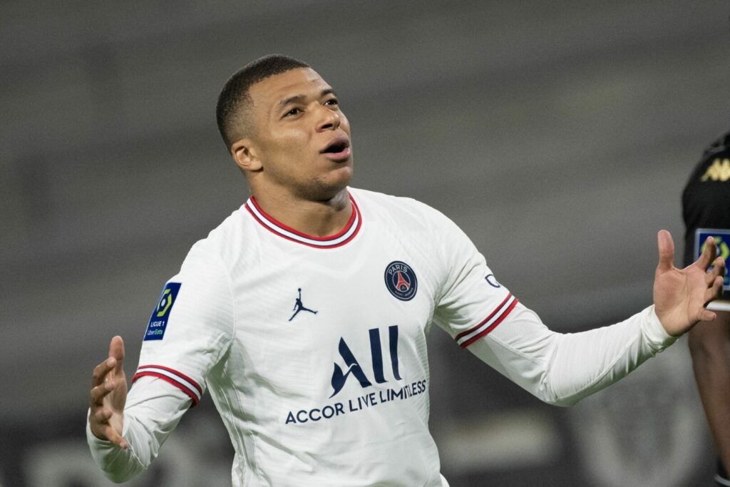 Kylian Mbappé und PSG gehen nach aktuellem Stand im Sommer getrennte Wege.