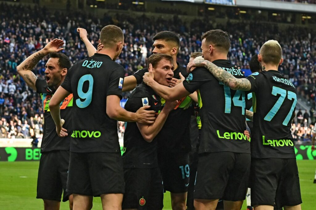 Inter jubelt über das Tor