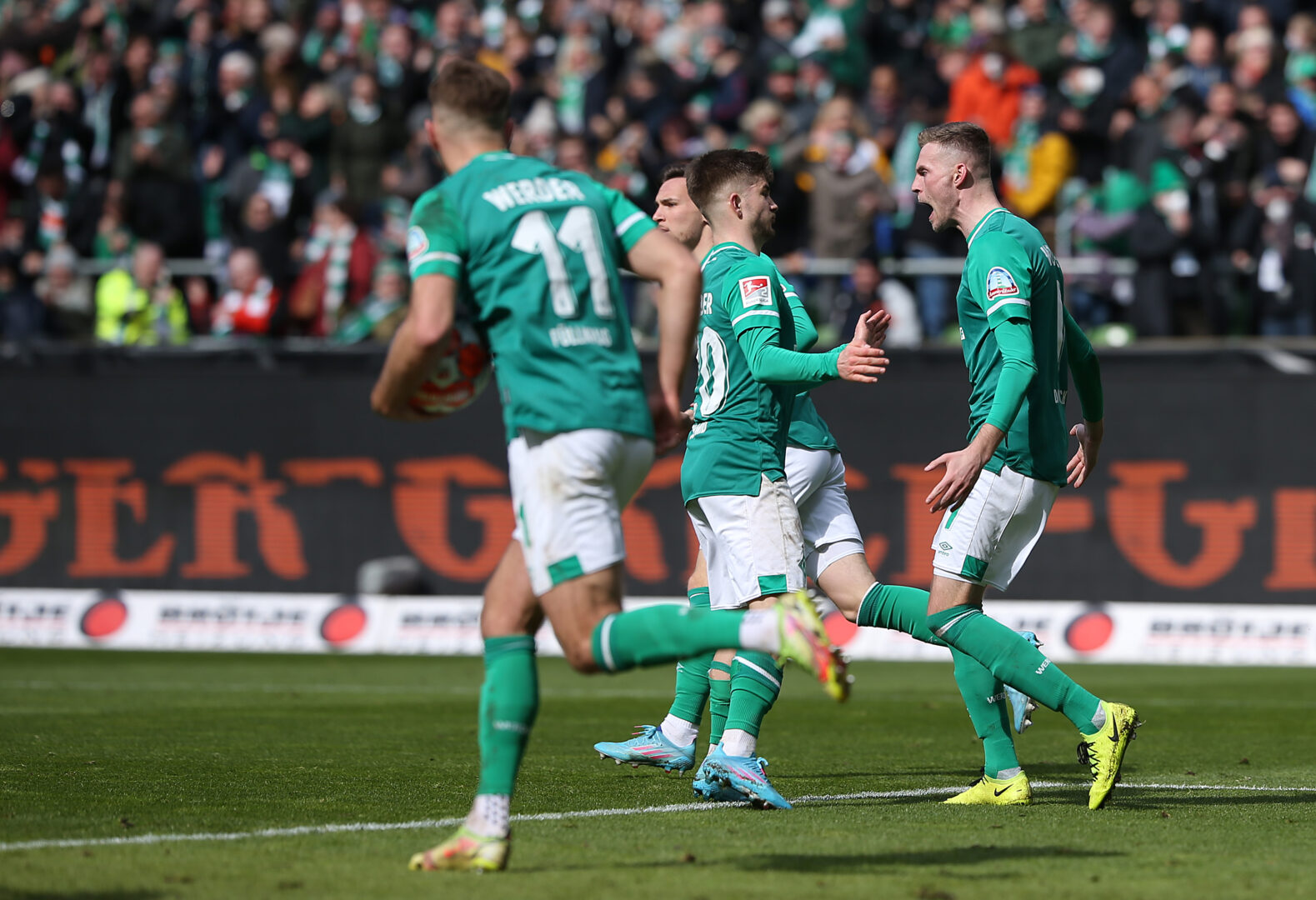 Topspiele in Darmstadt und Bremen: Die Aufstellungen zum Aufstiegskampf der 2. Bundesliga