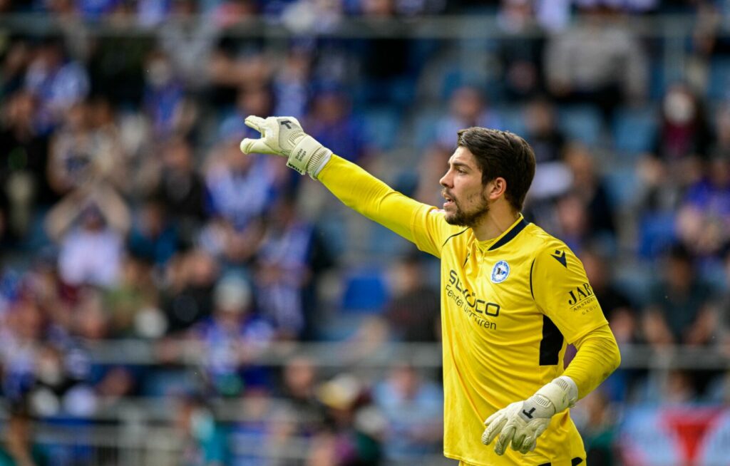 Stefan Ortega Moreno im Trikot von Arminia Bielefeld