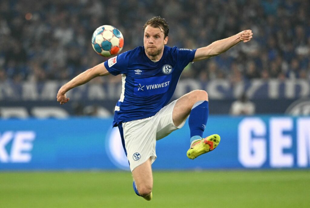 Auch über die Saison hinaus im Schalke-Trikot: Thomas Ouwejan