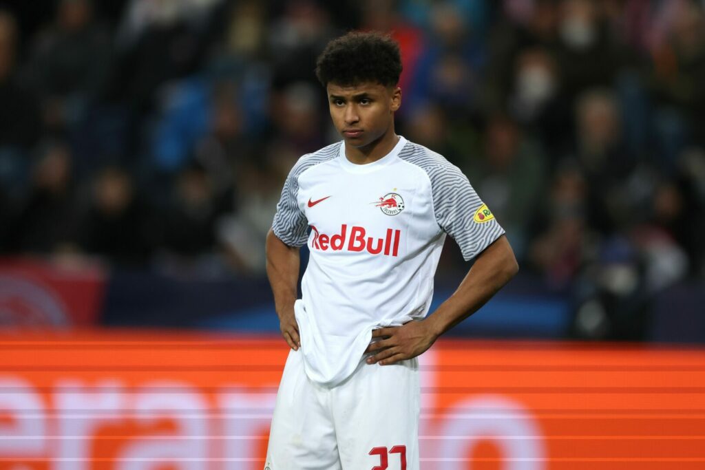 Karim Adeyemi schließt sich Borussia Dortmund an.