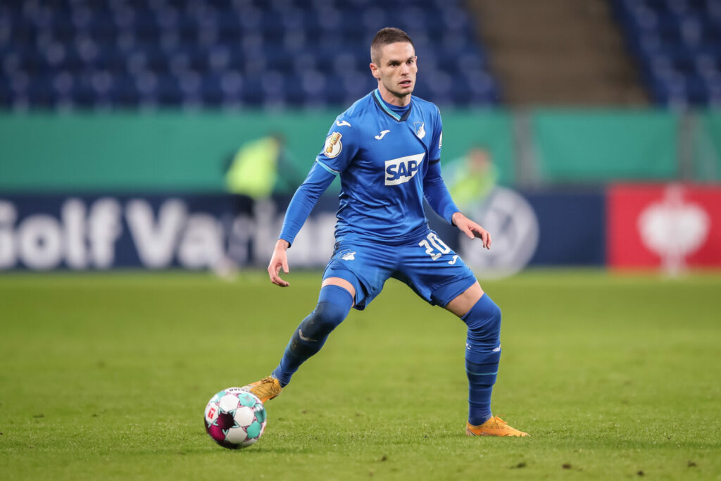 Mijat Gacinovic wechselt zu AEK Athen.