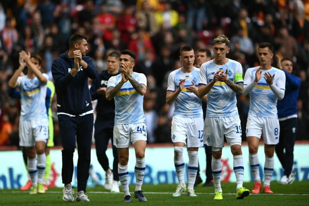 In der Ukraine soll der Spielbetrieb bald wieder aufgenommen werden.